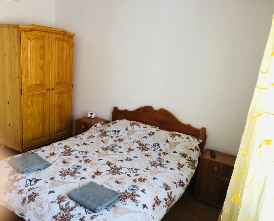 Apartament Zărneşti Eksteriør billede